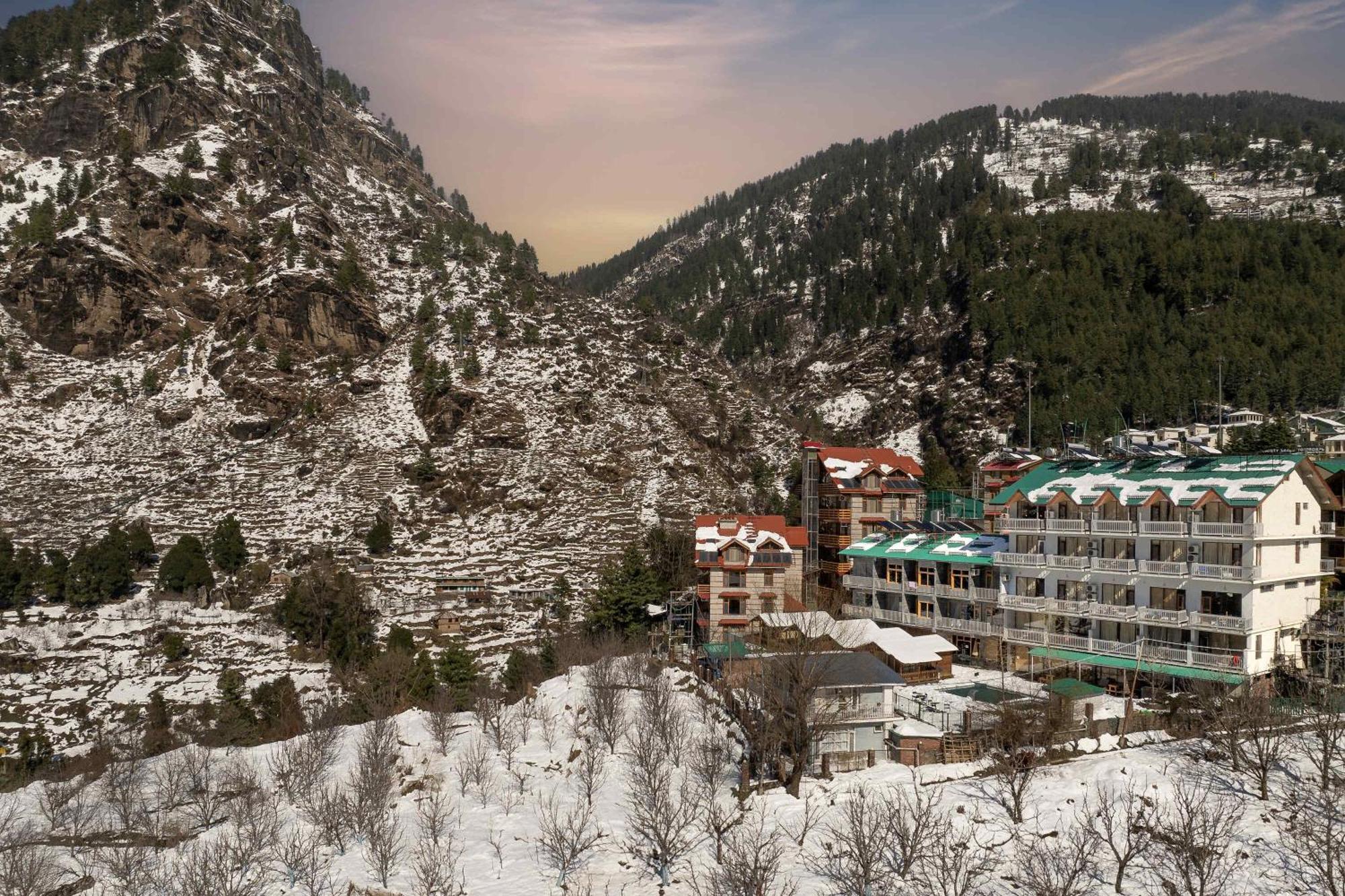 فندق Echor Himalayan Heights Luxe Manali المظهر الخارجي الصورة
